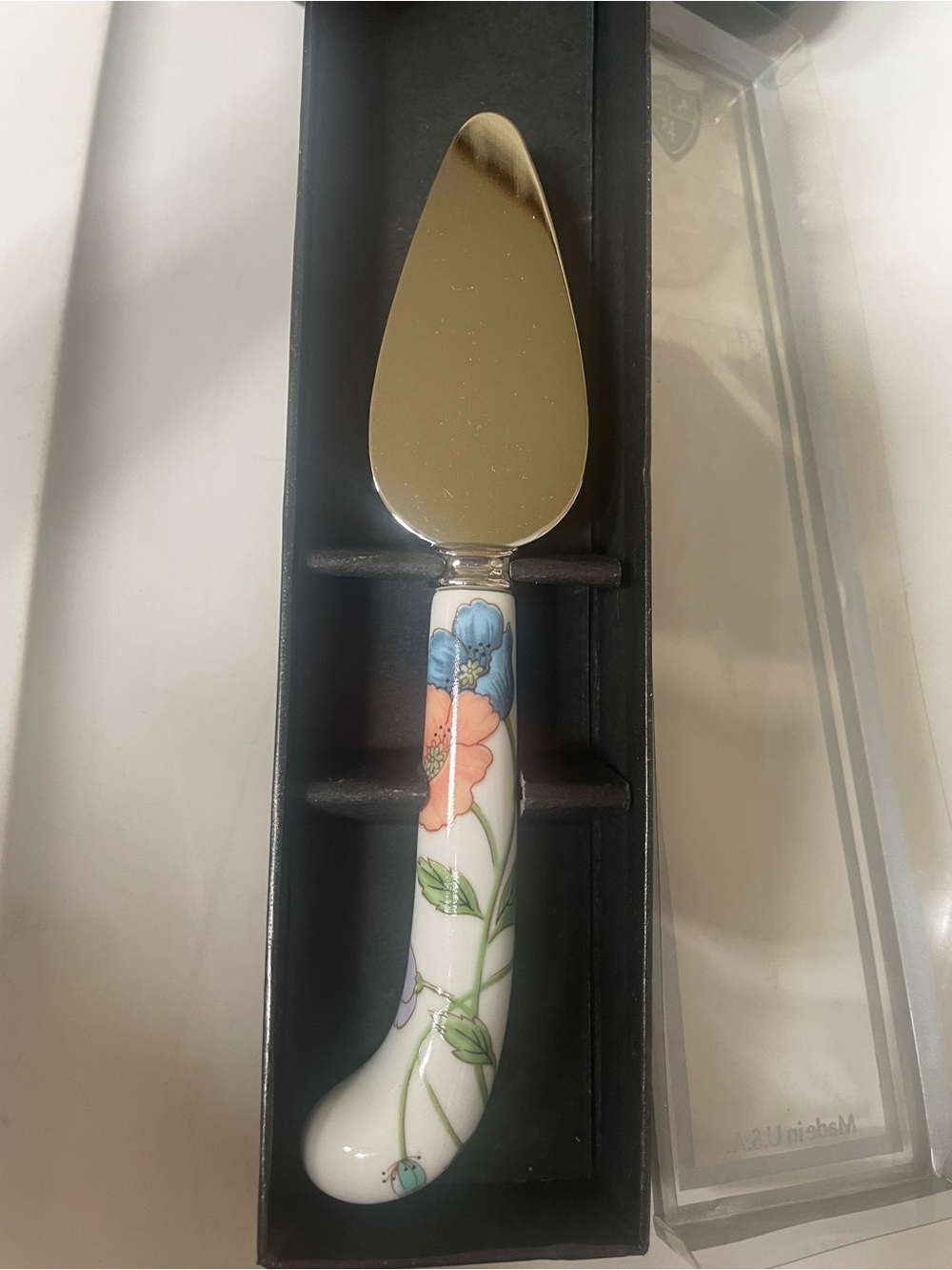 Vintage House of Prill Poppy Cake Pie Server New In Box Porcelain Hand